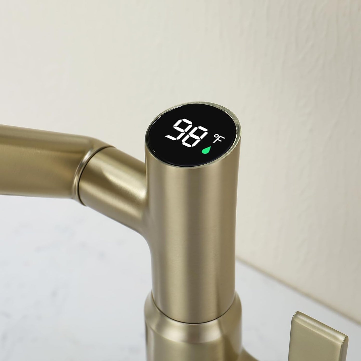 Smart Bathroom Faucet with Temperature Display - Battery-Free Rotatable Tap with 3 Water Modes