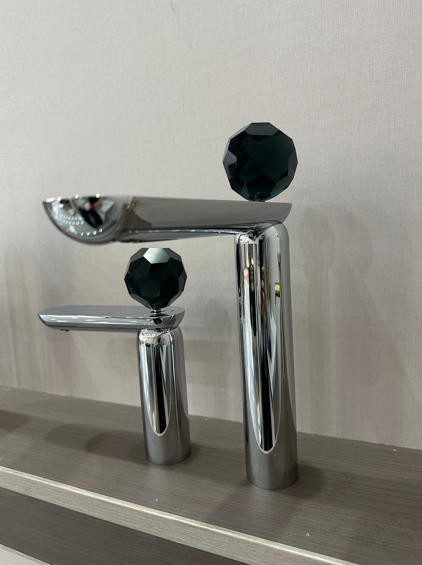 Italian Crystal Basin Faucet - Brushed Rose Gold Single Hole Art Faucet